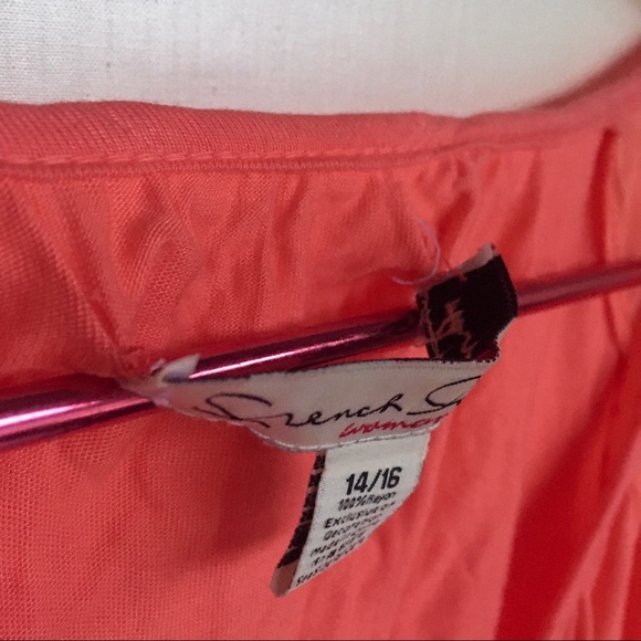 French Laundry Coral Blouse Size 14/16 Sheer Crimped ¾ Length Sleeves - Picture 9 of 10